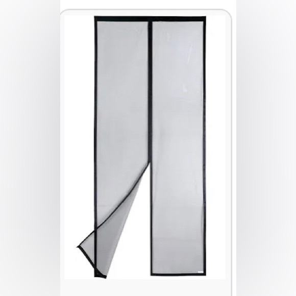 Removable magnetic screen door for indoor or exterior usage - Picture 3 of 4